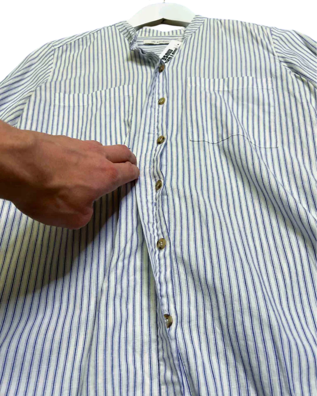 Size 1 (8) | Lee Mathews Collarless Button Down Shirt