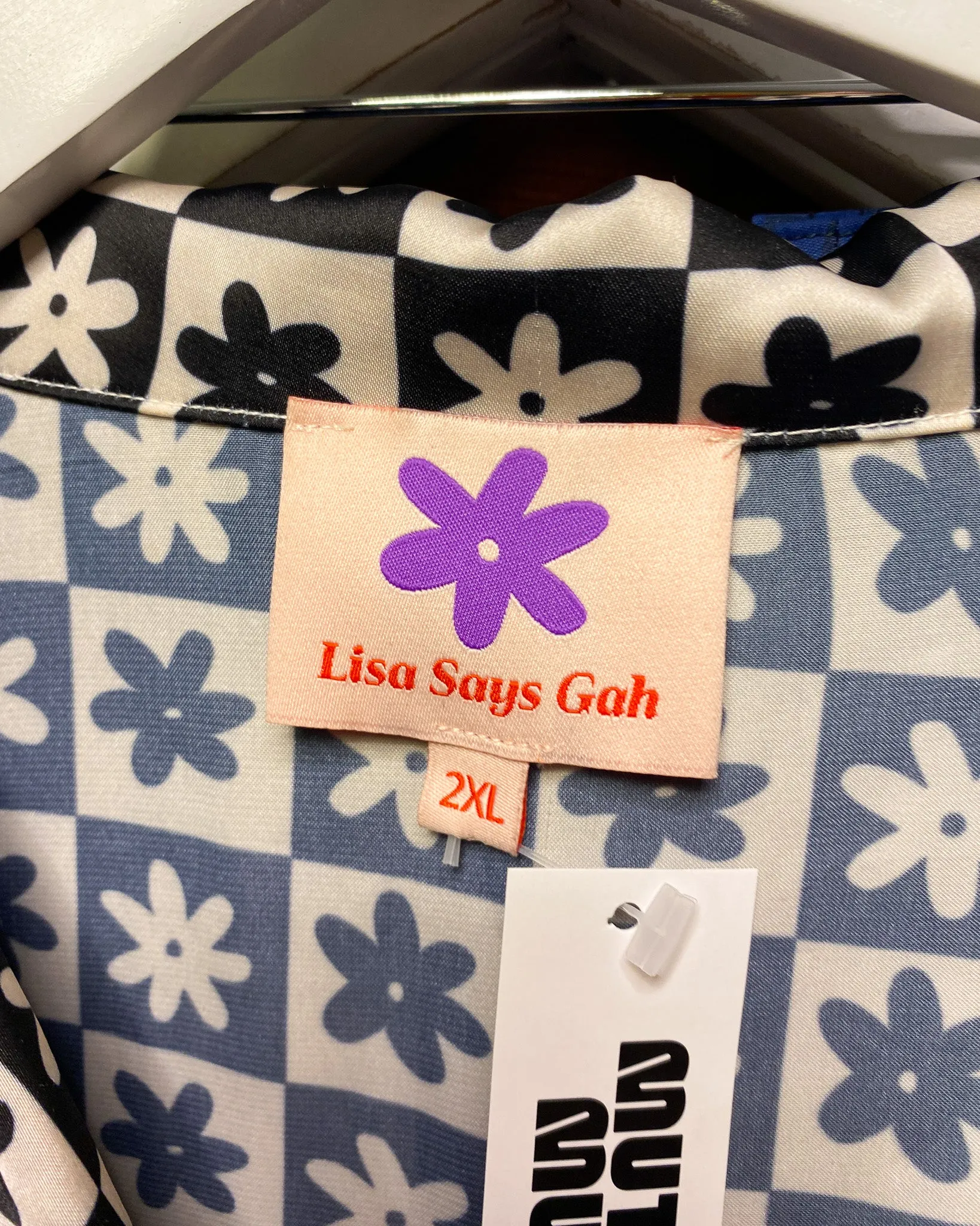 Size 2XL | Lisa Says Gah Satin Shirt