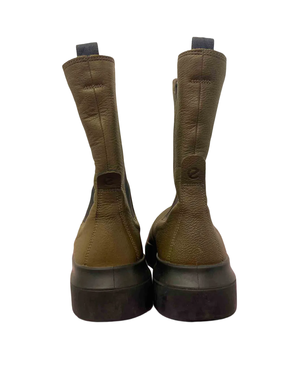 Size 40 | Ecco Leather Chelsea Boots