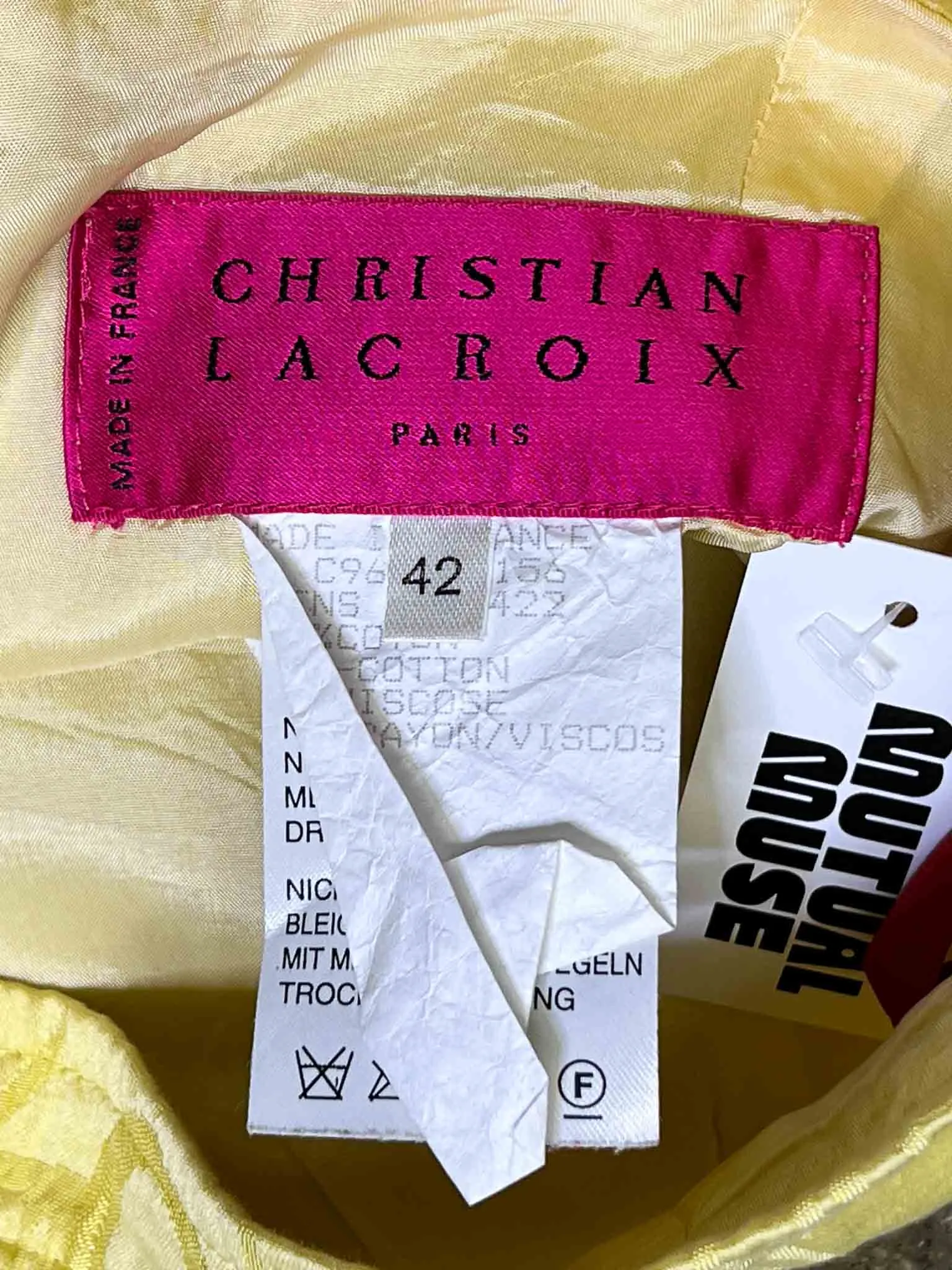 Size 42  (8/10) | Christian Lacroix Embossed Skirt