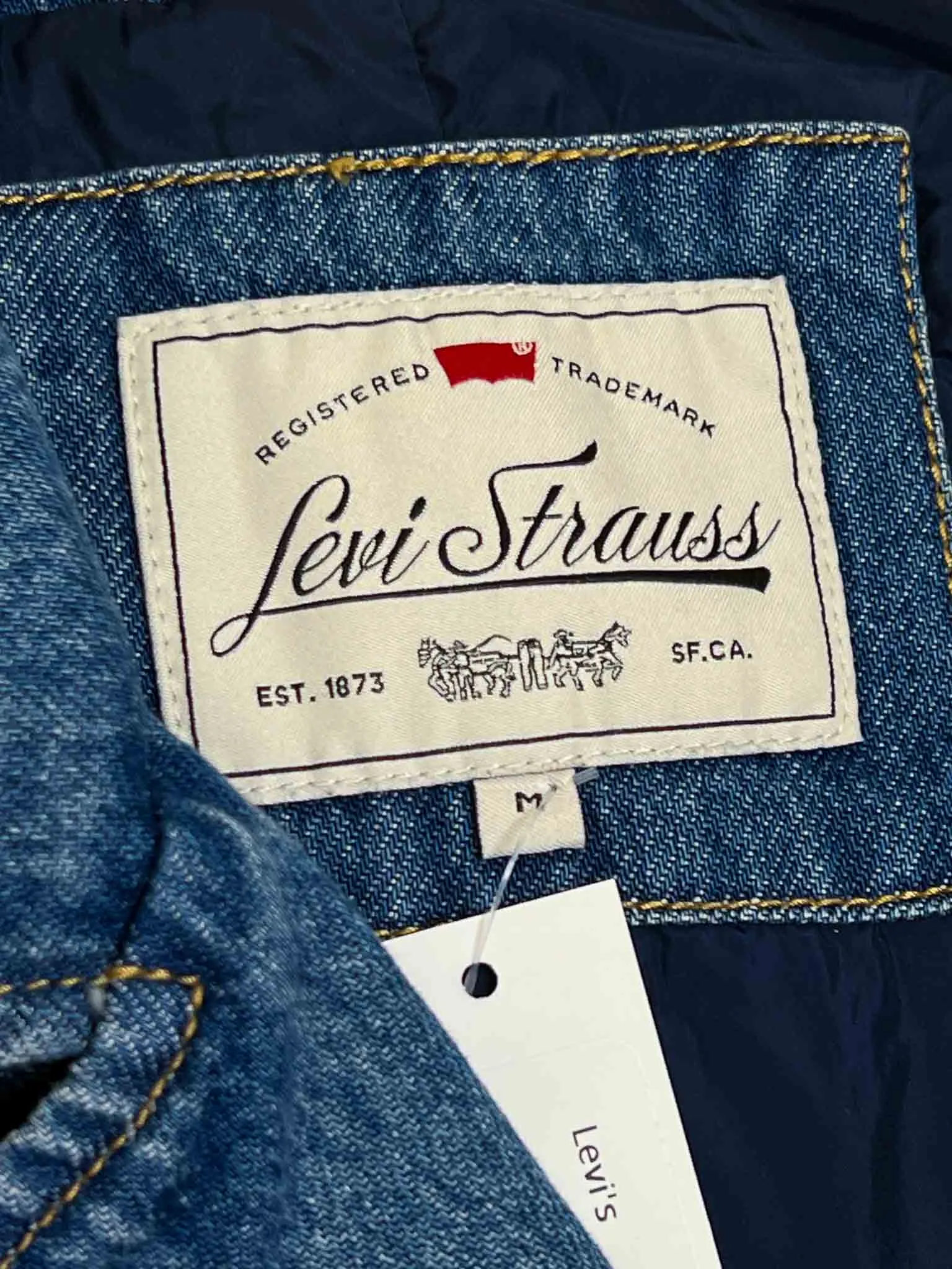 Size M | Levi's Spade Trench Coat