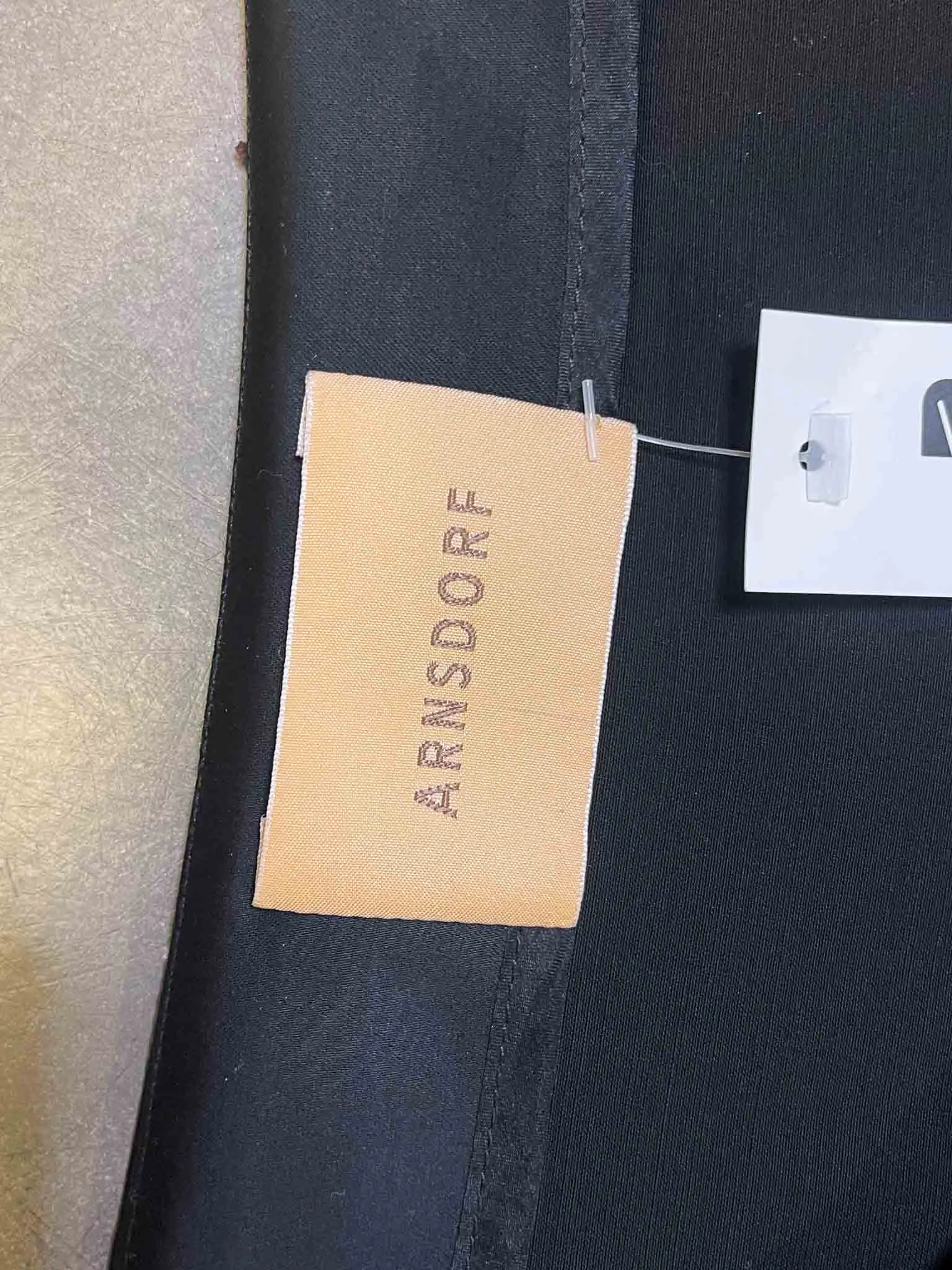 Size M/L | Arnsdorf Sateen Midi Dress