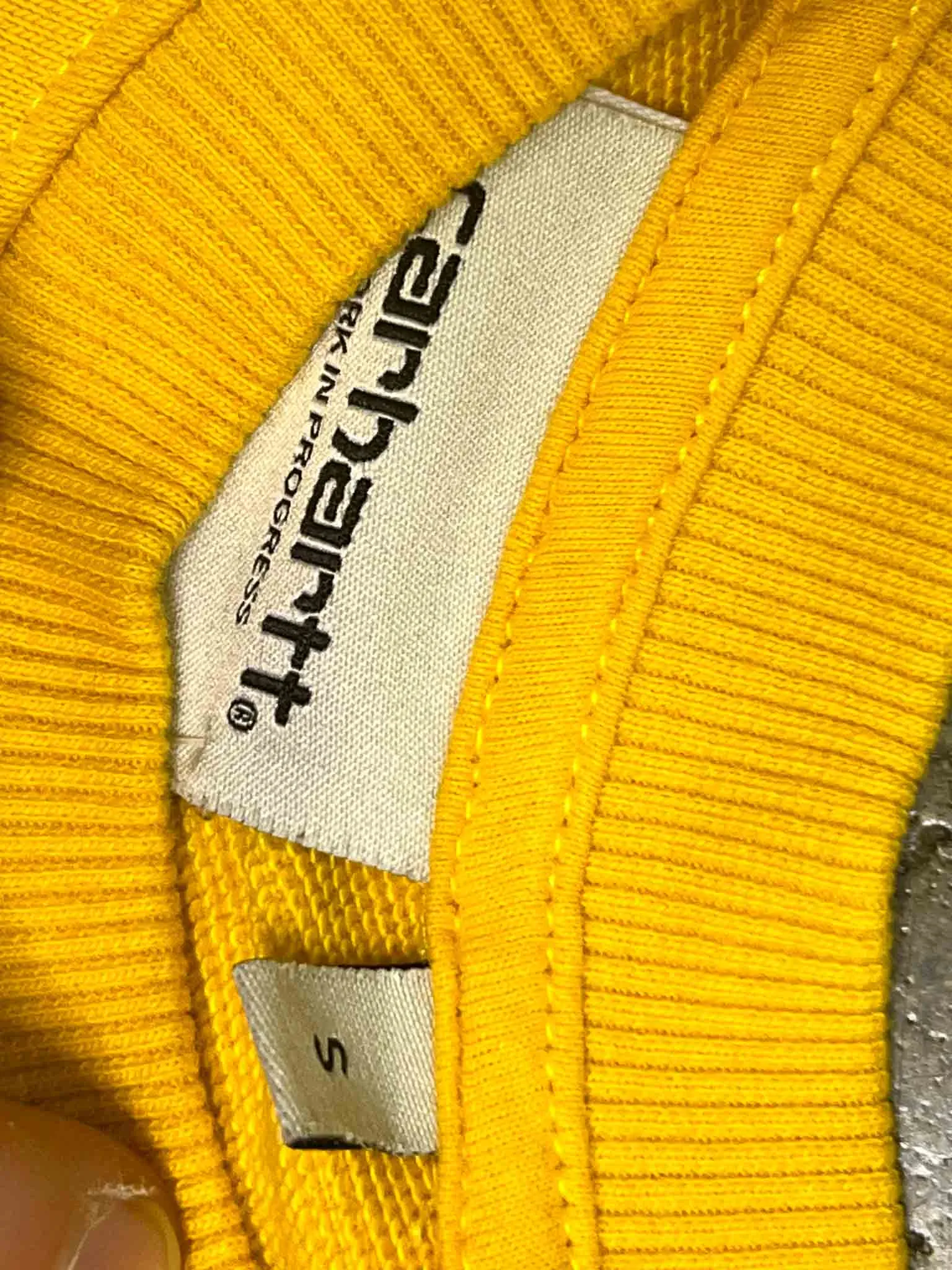 Size S | Carhartt Yellow Crewneck Jumper