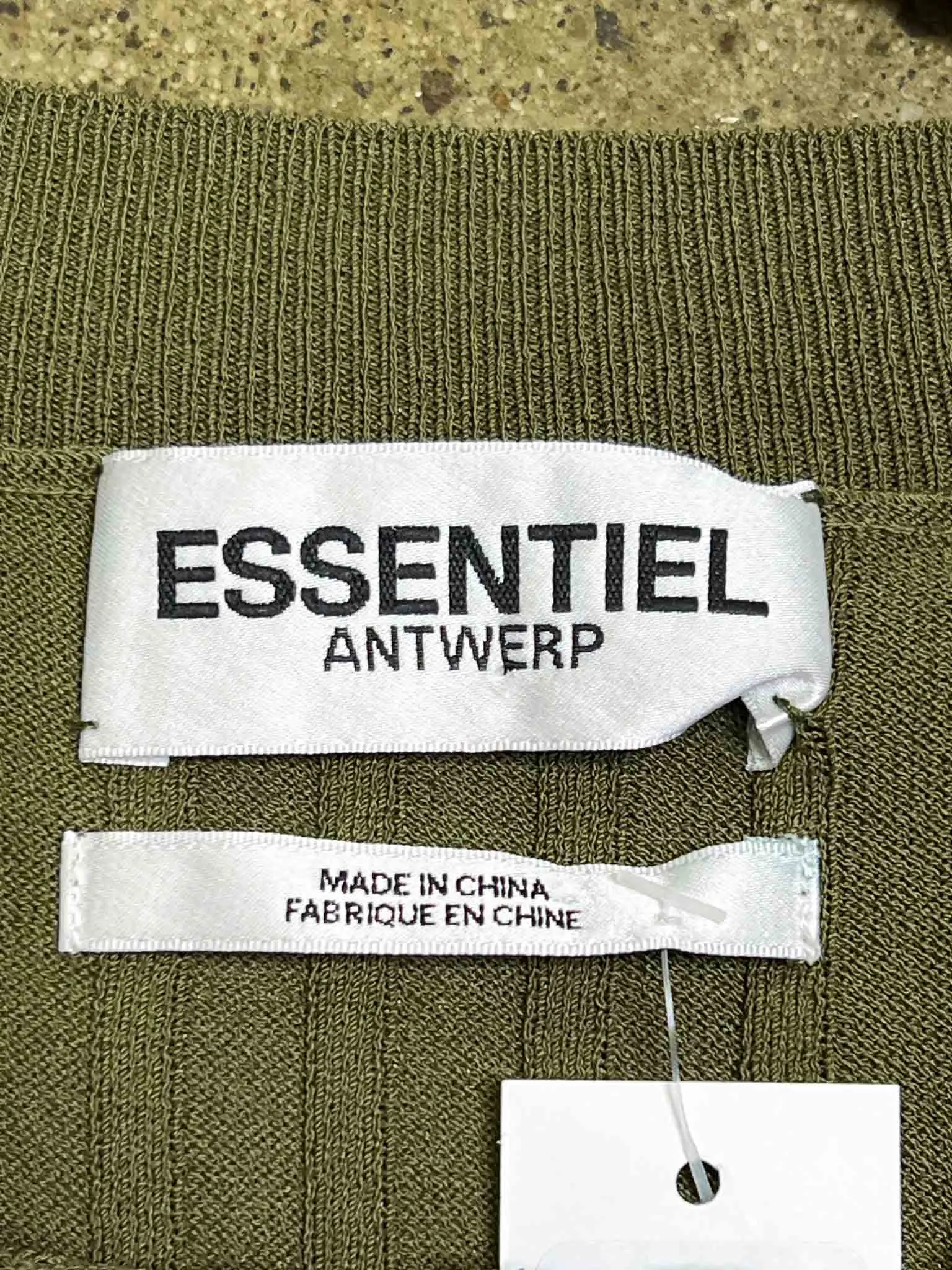 Size S | Essential Antwerp Ribbed Knit Contrast Cuff Jumper