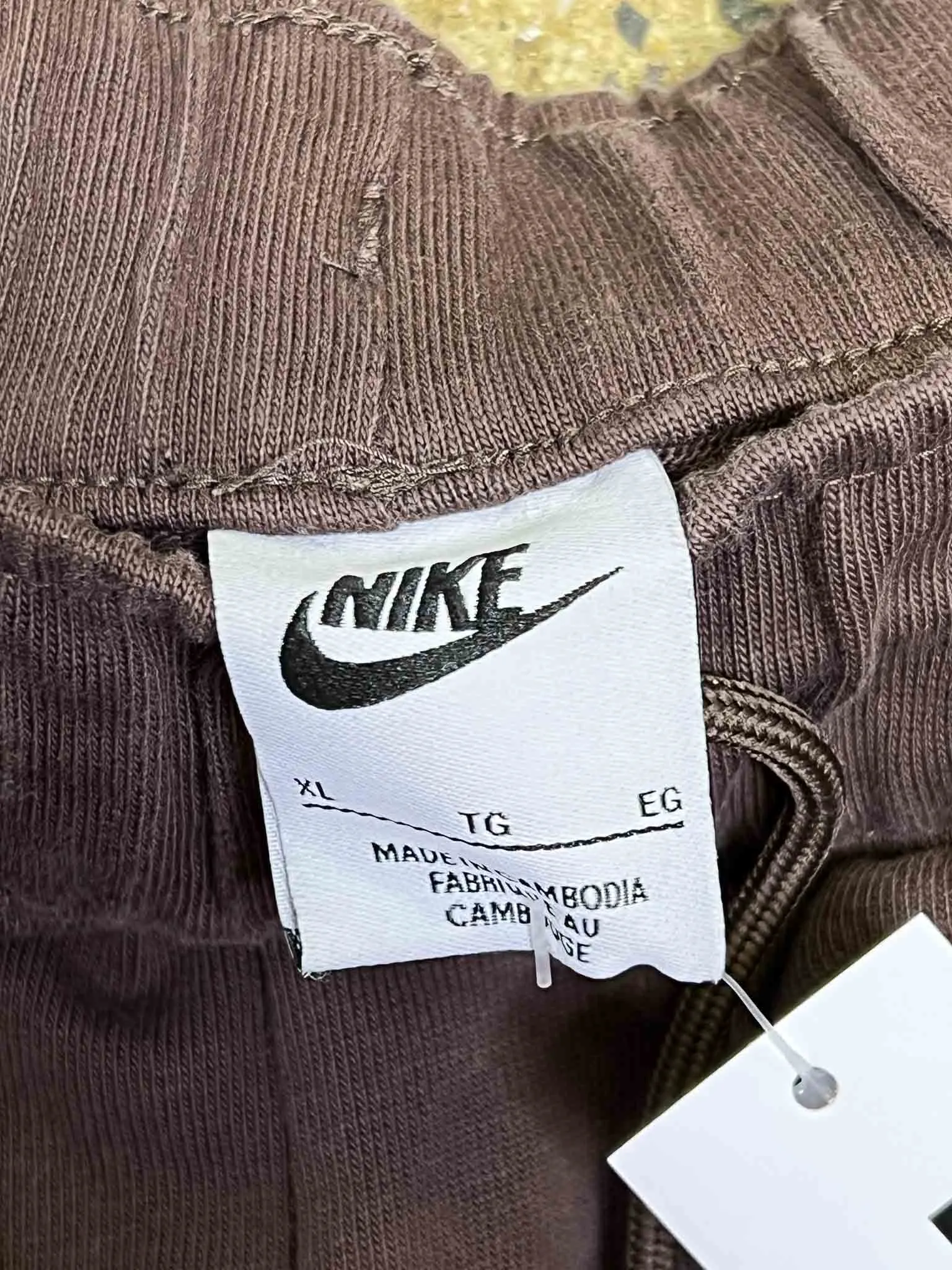 Size XL | Nike Track Pants