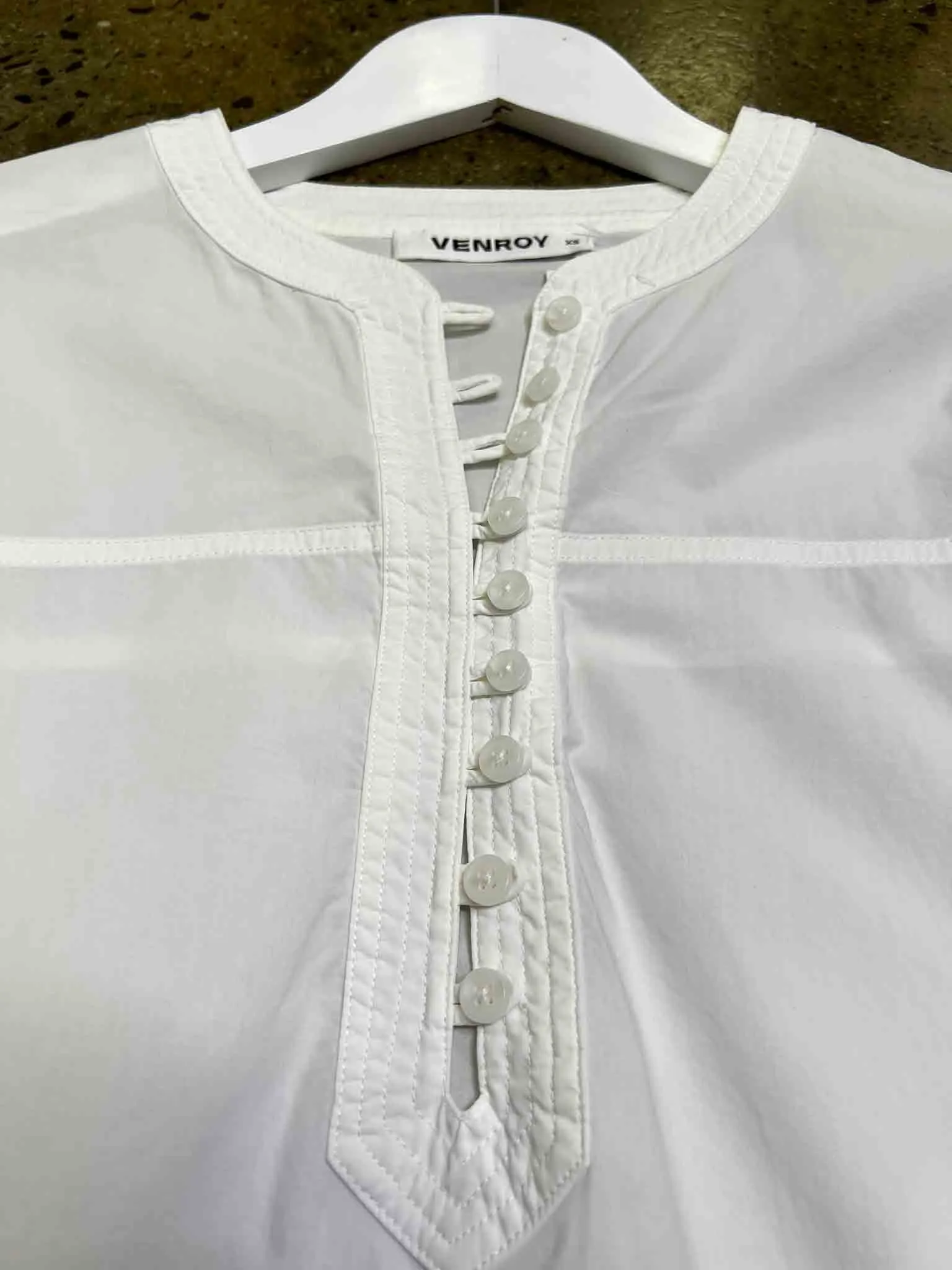 Size XS | Venroy Tunic Button Down Shirt
